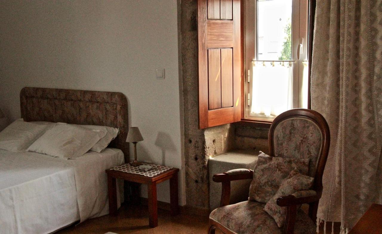 Casa Do Balcao Guest House Alcains ภายนอก รูปภาพ