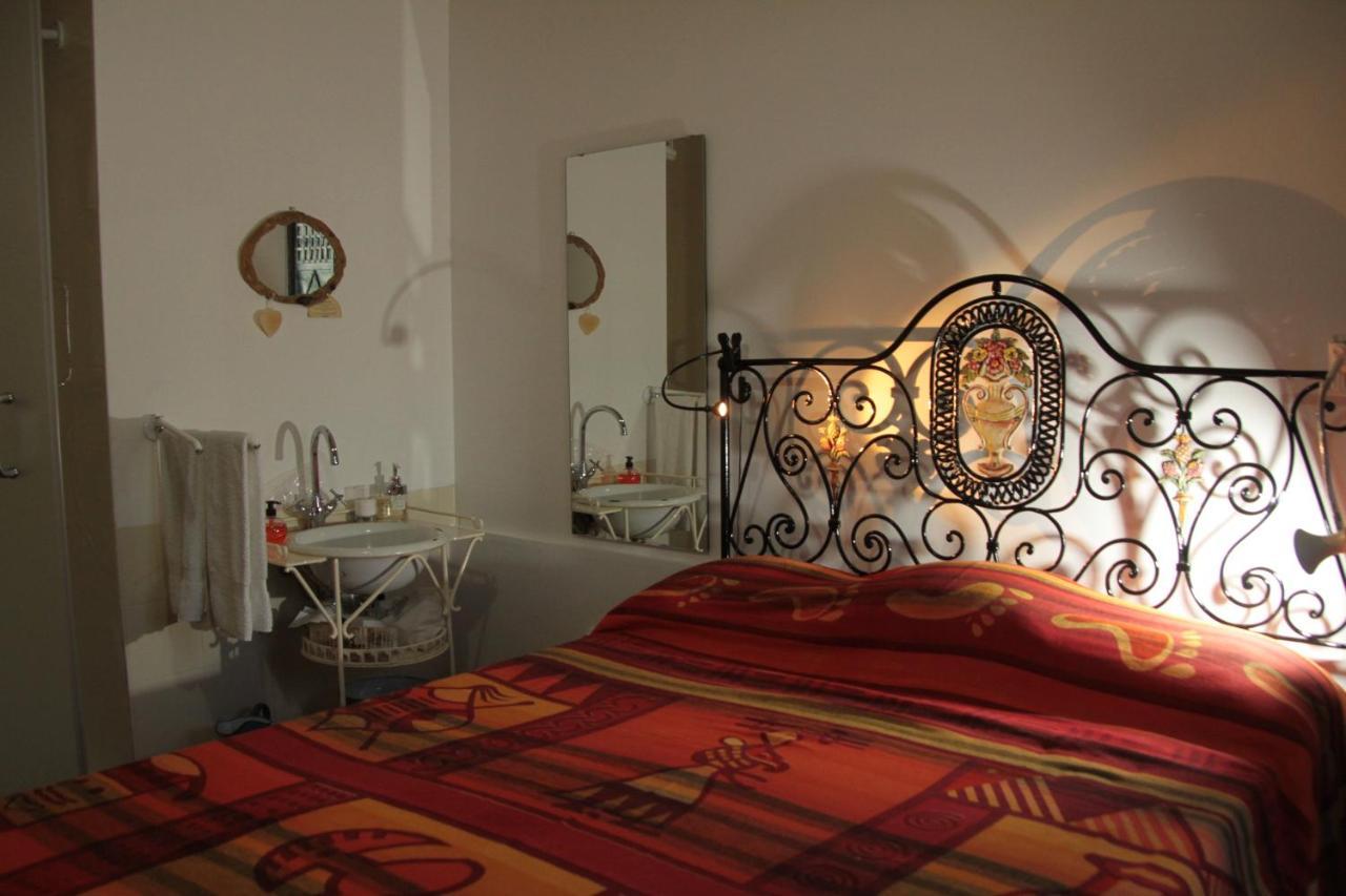 Casa Do Balcao Guest House Alcains ภายนอก รูปภาพ