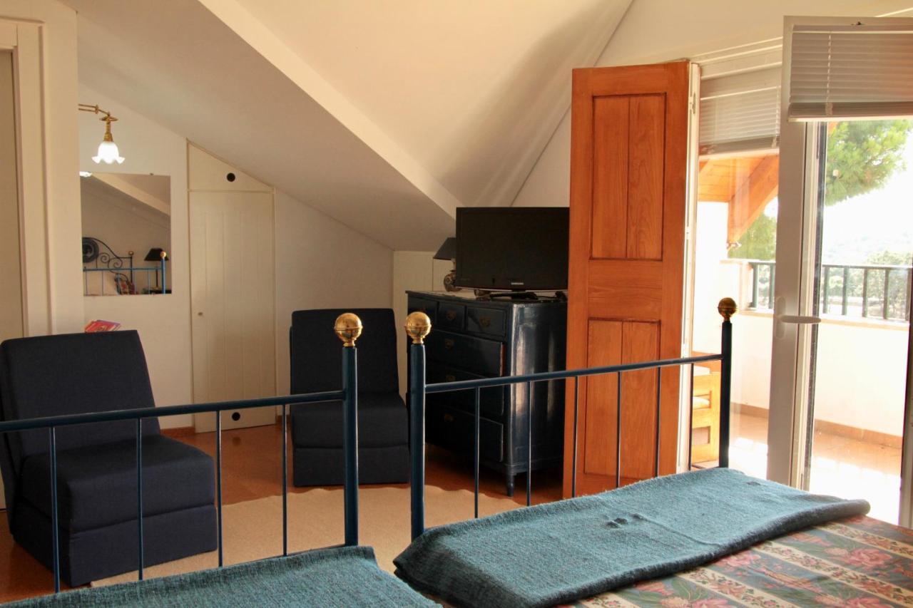 Casa Do Balcao Guest House Alcains ภายนอก รูปภาพ