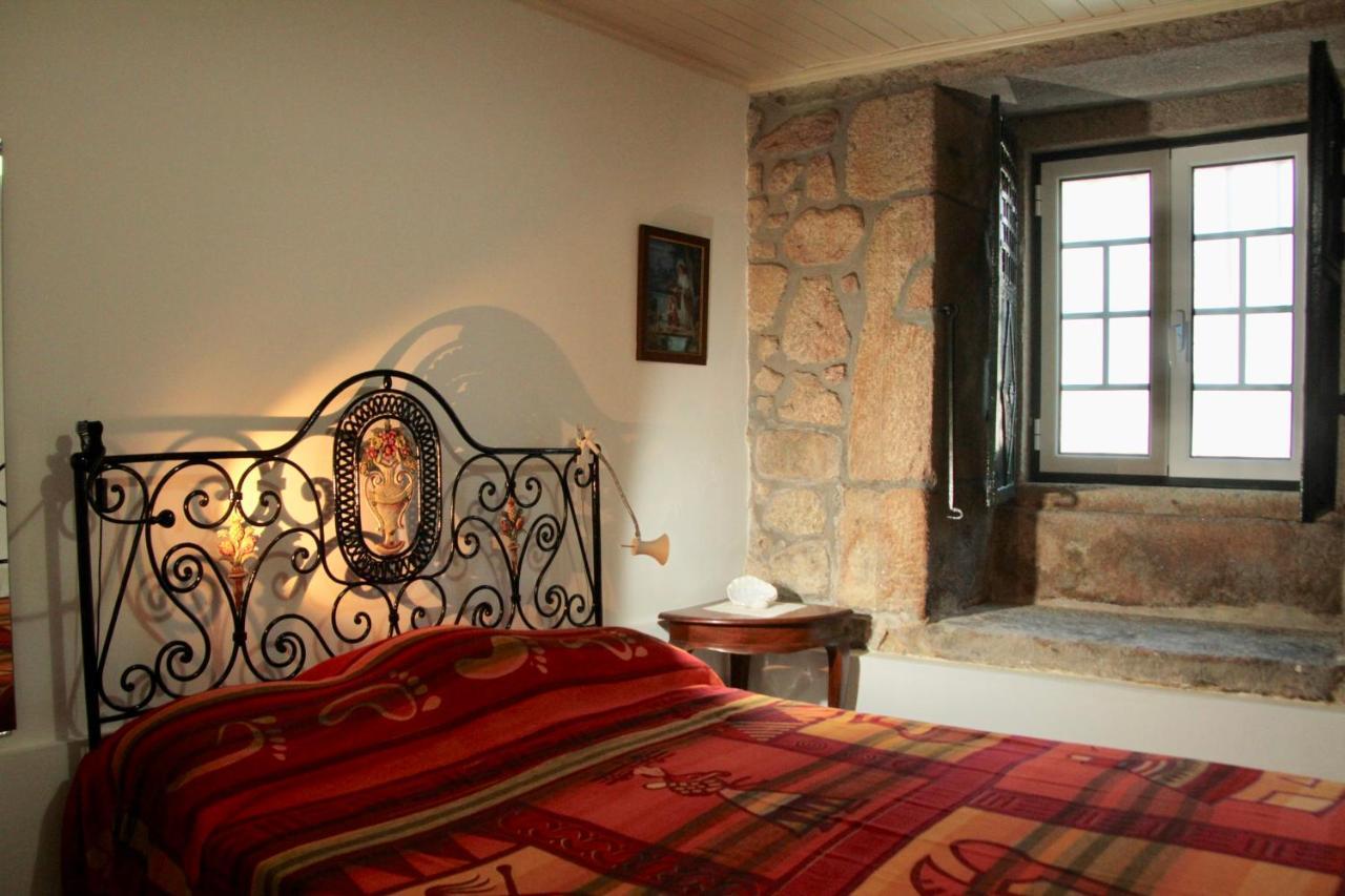 Casa Do Balcao Guest House Alcains ภายนอก รูปภาพ